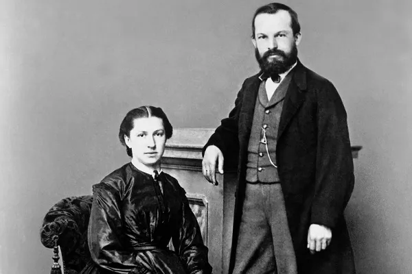 Gottlieb Daimler e sua moglie Emma Kurz, 1875