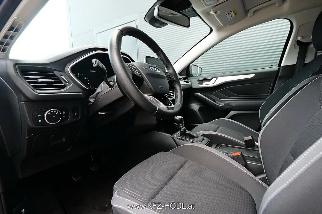 Ford Focus Traveller 2,0 EcoBlue SCR Trend Edition Business Image 10