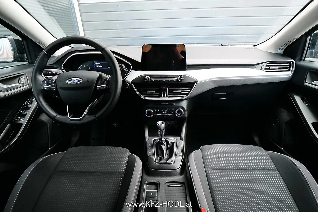 Ford Focus Traveller 2,0 EcoBlue SCR Trend Edition Business Image 9