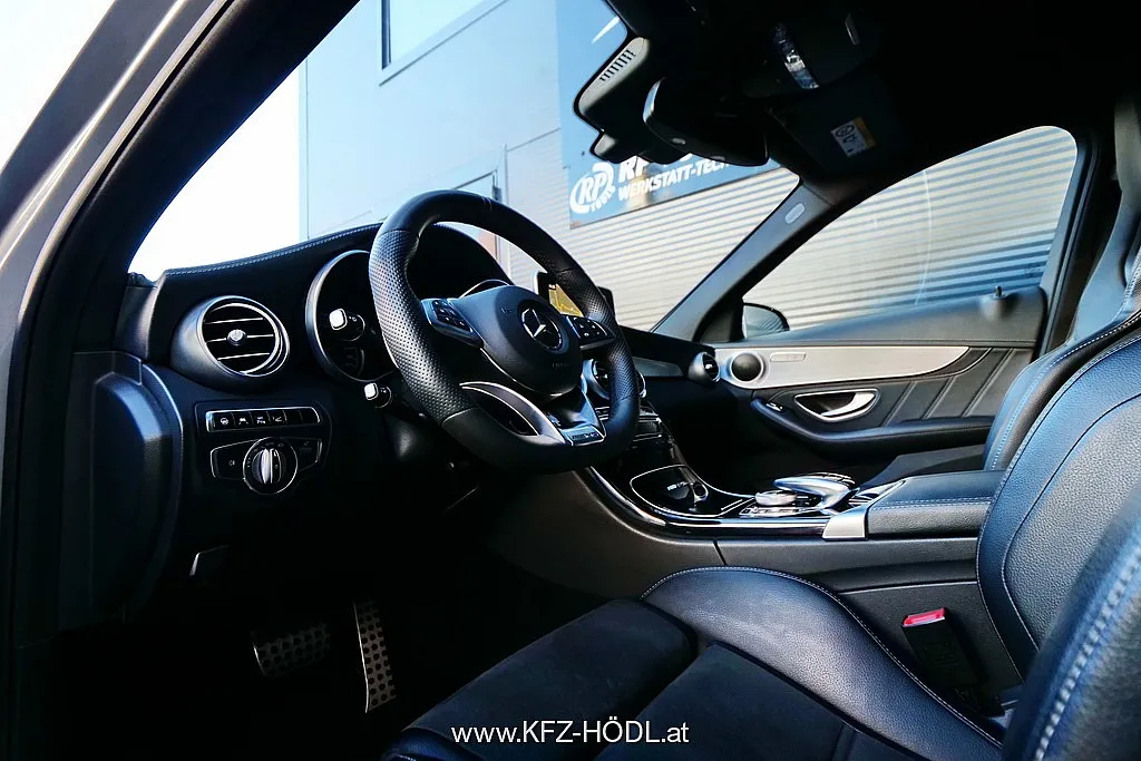 Mercedes-Benz C 63 AMG AMG Performance Sitze Image 10