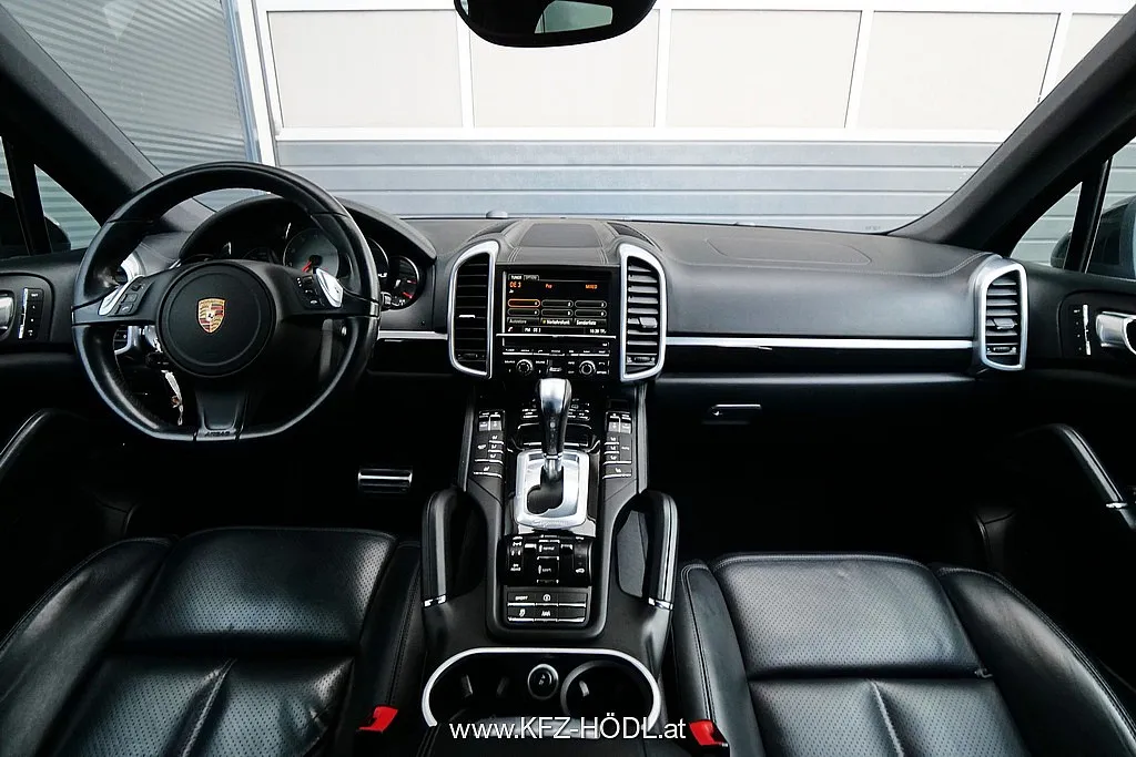 Porsche Cayenne II S 4,8 Aut. Image 9