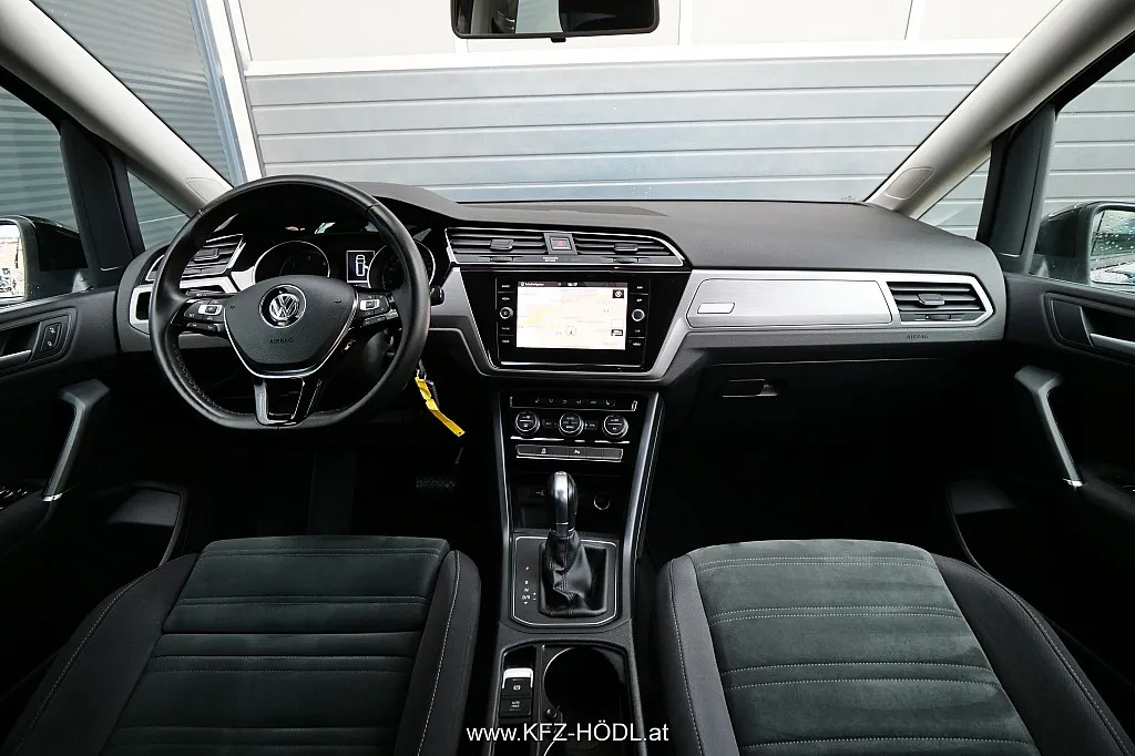 Volkswagen Touran Comfortline 2,0 BMT TDI DSG Image 9