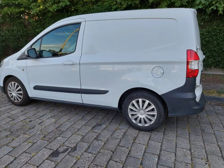 Ford Transit Courier 1.5 Cdti Airco Image 3