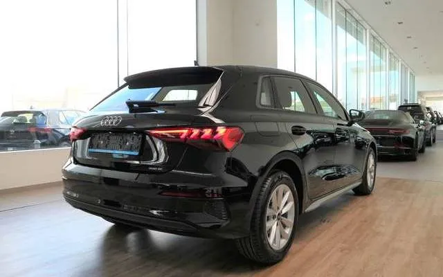 Audi A3 SPORTBACK 30TDI 6V*NIEUW MODEL*TOPAUTO & PRIJS !!! Image 10