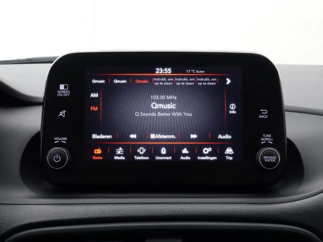 Fiat Tipo 1.3 Mjt 95 SW Mirror + GPS Carplay + ALU16 + Chrome Pack Image 10