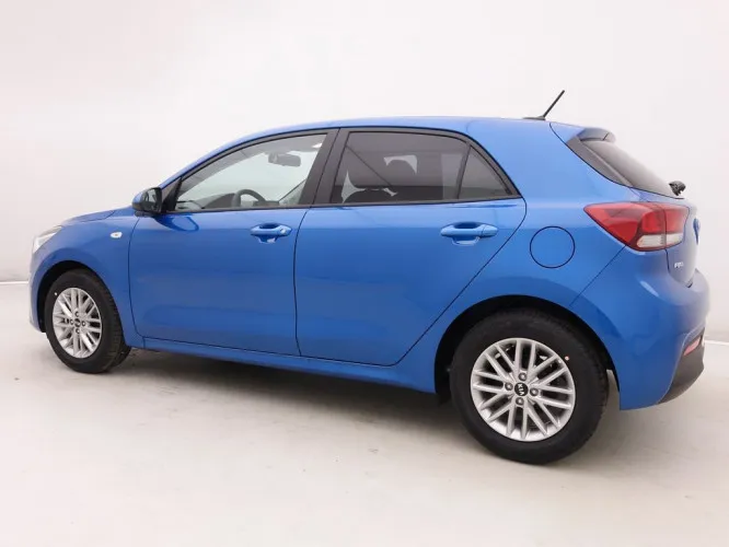 Kia Rio 1.2i 84 Must + Connect Pack + Winter Pack + ALU15 Image 3