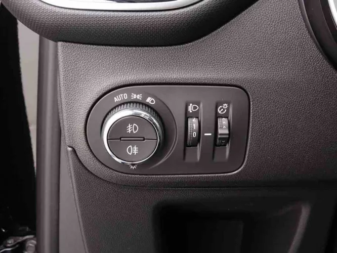 Opel Crossland 1.2 83 Elegance + GPS Carplay + Camera Pack + ALU16 Image 9