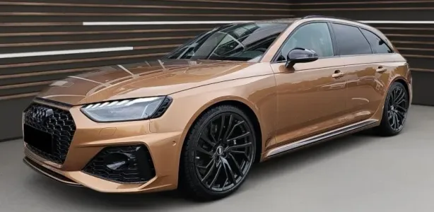 Audi Rs4 Quattro Avant =Audi Exclusive= Carbon Гаранция