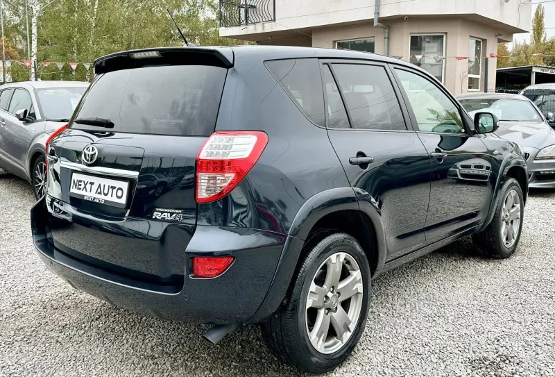 Toyota Rav4 2.2 D-CAT 150HP 4WD AUTOMATIC EURO 5A Image 5