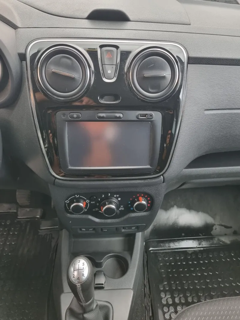Dacia Lodgy TCe 115 к.с. Бензин Stop & Start Image 9