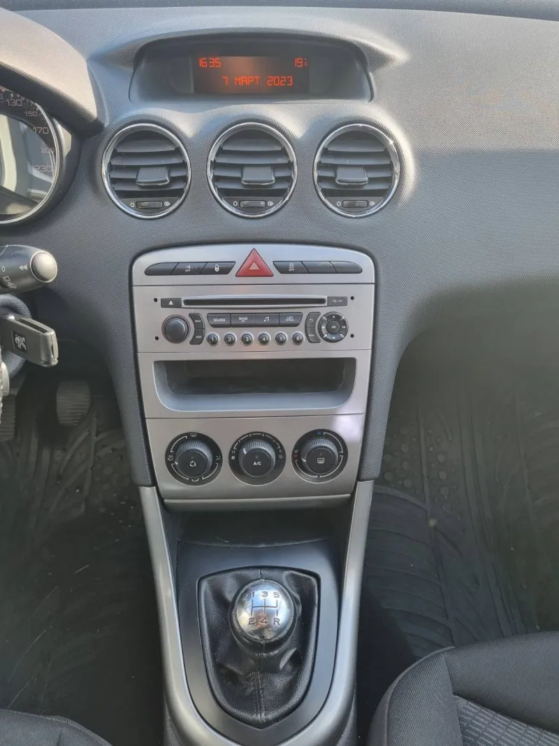 Peugeot 308 1.6 HDi 92HP Image 9