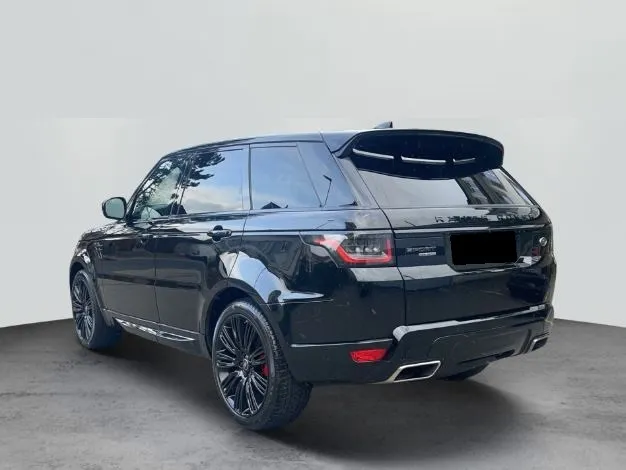 Land Rover Range Rover Sport 3.0 SDV6 HSE Dynamic Image 4