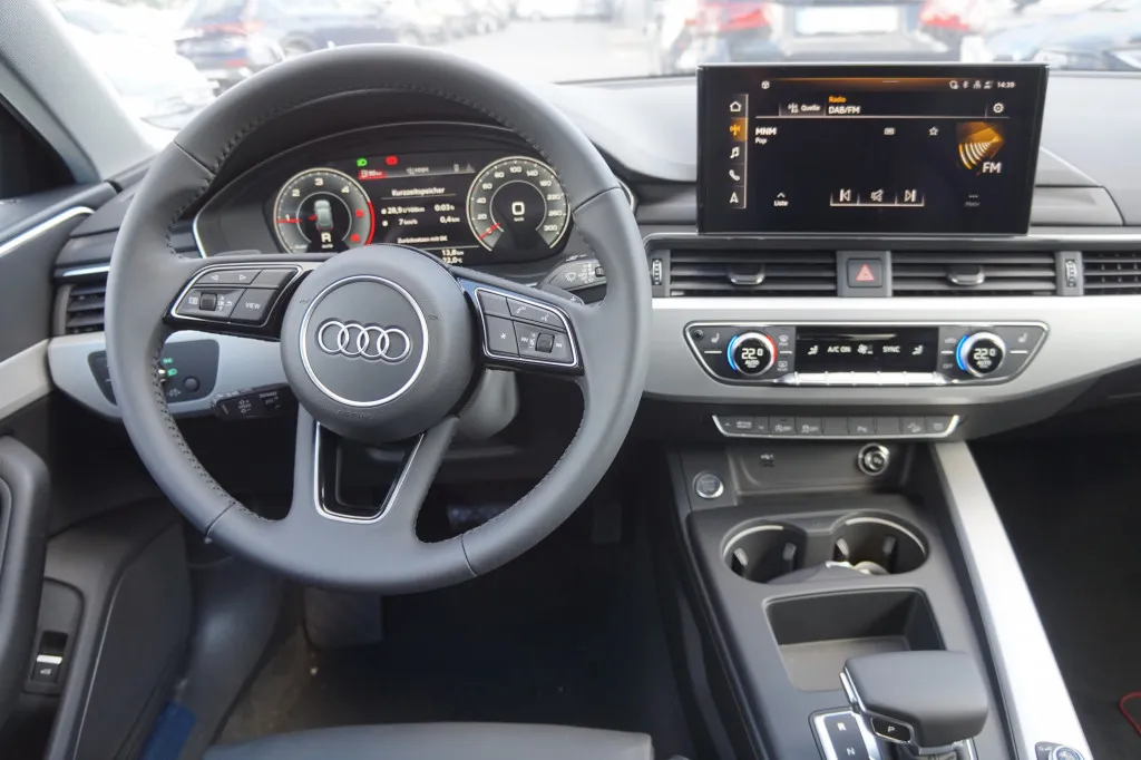 Audi A4 ALLROAD 40 TDI QUATTRO*NAVI*LEDER*ACC*DAB+* Image 10