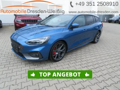 Ford Focus TURNIER 2.3 ST*STYLING PAKET*PERFORMANCE*