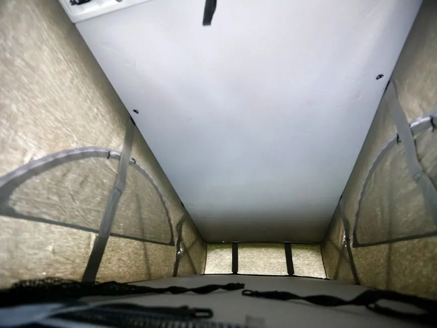 Volkswagen T5 California Beach Image 9