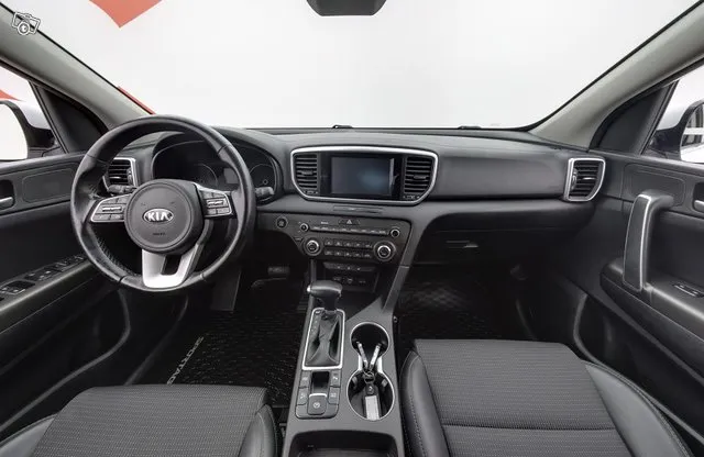 KIA Sportage 1,6 T-GDI ISG Urban EX DCT A/T EcoDynamics - / Navi / Kamera / Älyavainjärjestelmä / Osanahkaverhoilu Image 9