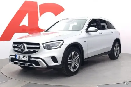 Mercedes-Benz GLC 300 e 4MATIC A Business EQ Power - 1-OM SUOMIAUTO HUIPPUVARUSTEIN / DISTRONIC / MULTIBEAM / ILMAJOUSET / PANORAMALUUKKU /