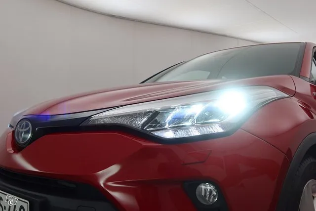 Toyota C-HR 1,8 Hybrid Active Edition - / 1-OMISTAJA / NAVI / LOHKOLÄM. / ADAPT.VAKKARI / Image 9
