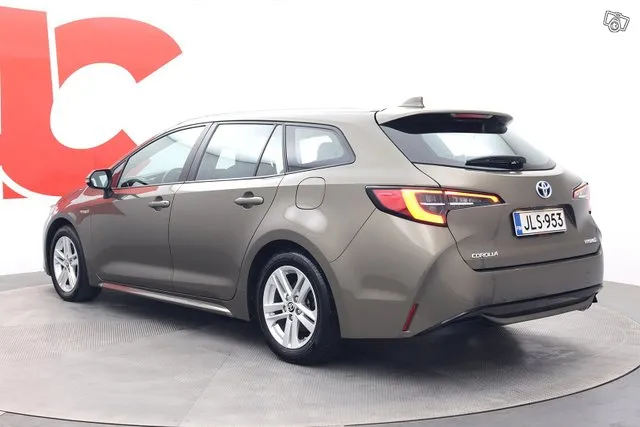Toyota Corolla Touring Sports 2,0 Hybrid Active Edition Image 3