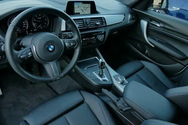 BMW Serie 1 118d 5p. Msport Image 5