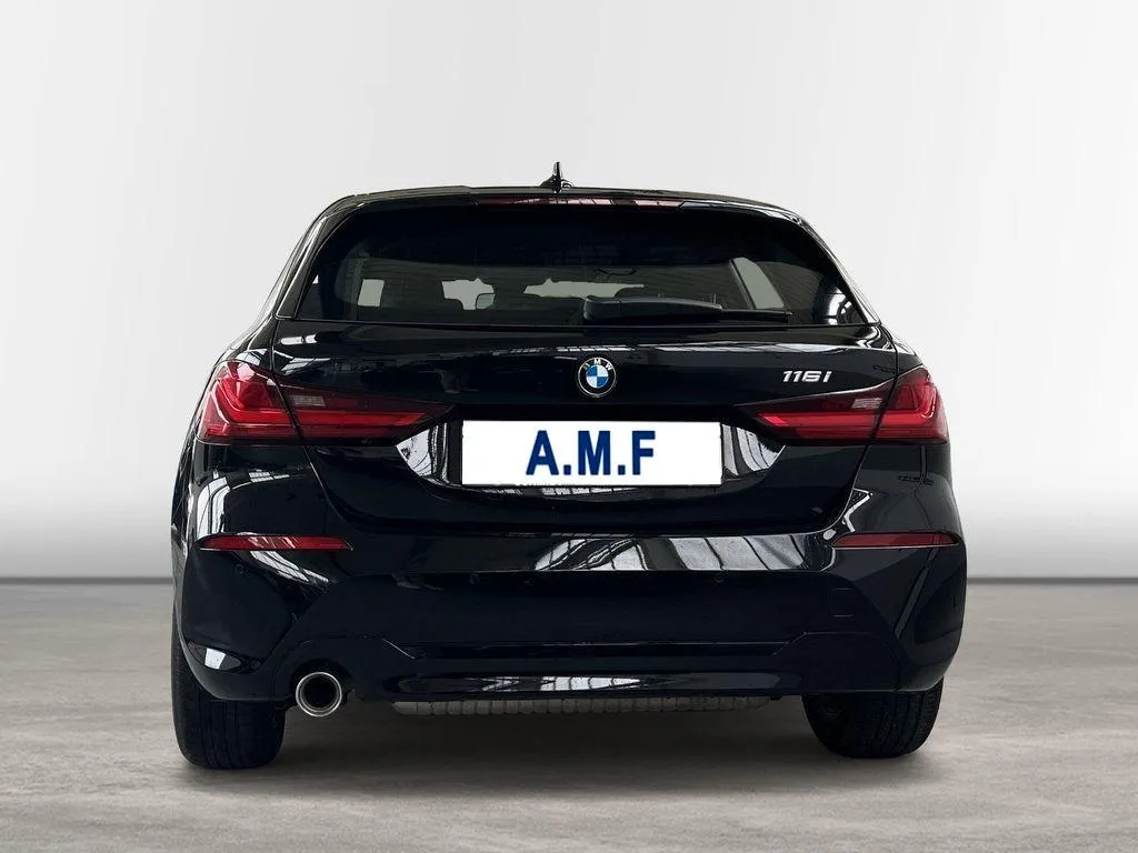 BMW Serie 1 116i 5p. Business Advantage Image 6
