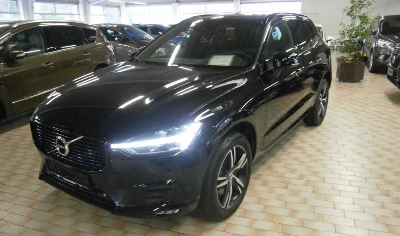VOLVO XC60 D4 Geartronic R-design Image 2