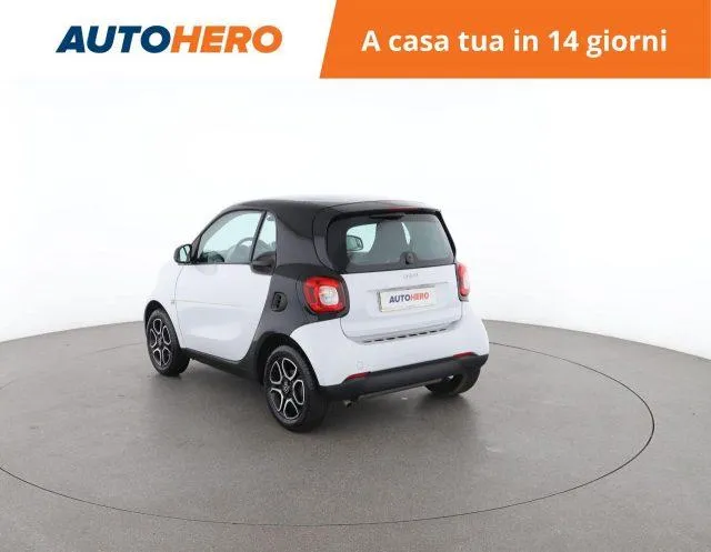 SMART fortwo 70 1.0 twinamic Youngster Image 4