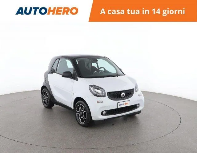 SMART fortwo 70 1.0 twinamic Youngster Image 6