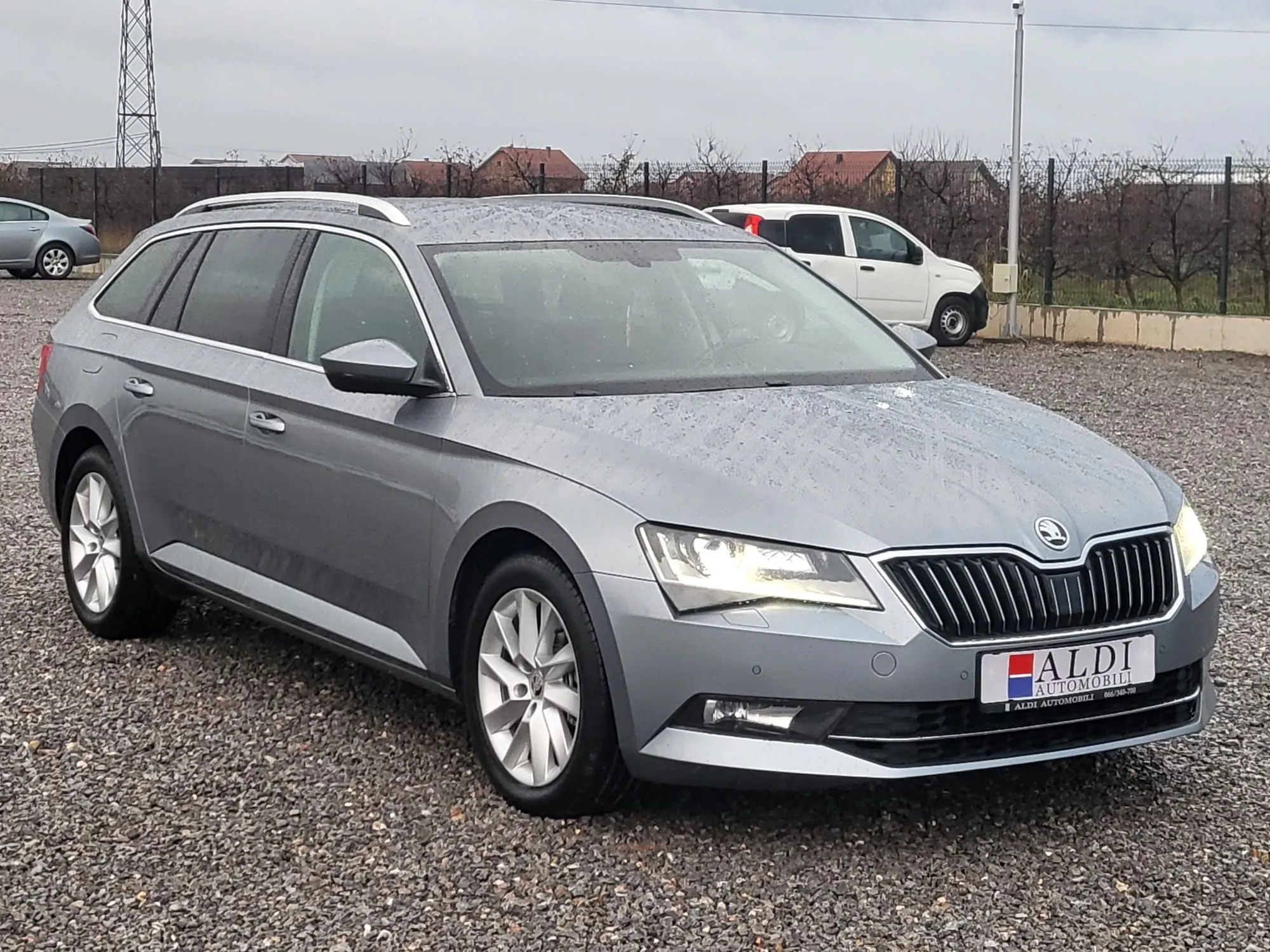 Škoda Superb 2.0 Tdi/DSG Image 5