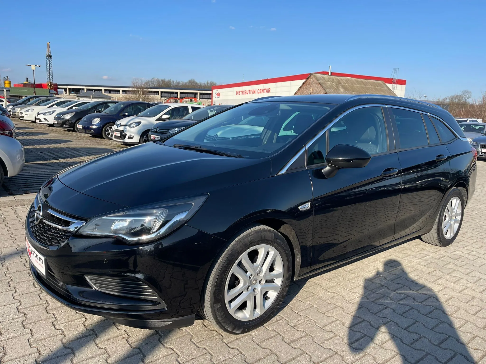 Opel Astra 1.6 CDTI Image 1