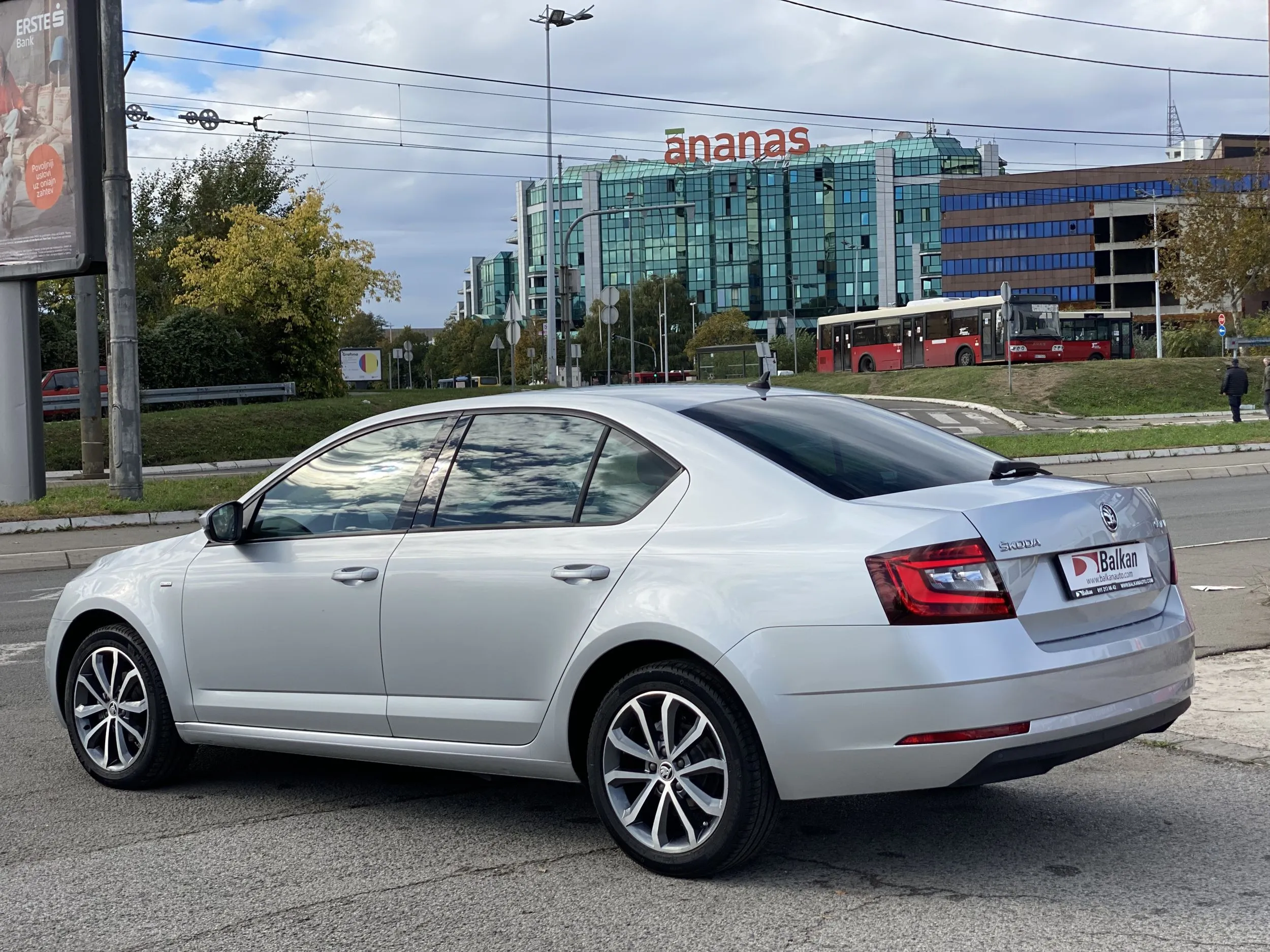 Škoda Octavia 1.6 TDI / EDITION Image 7