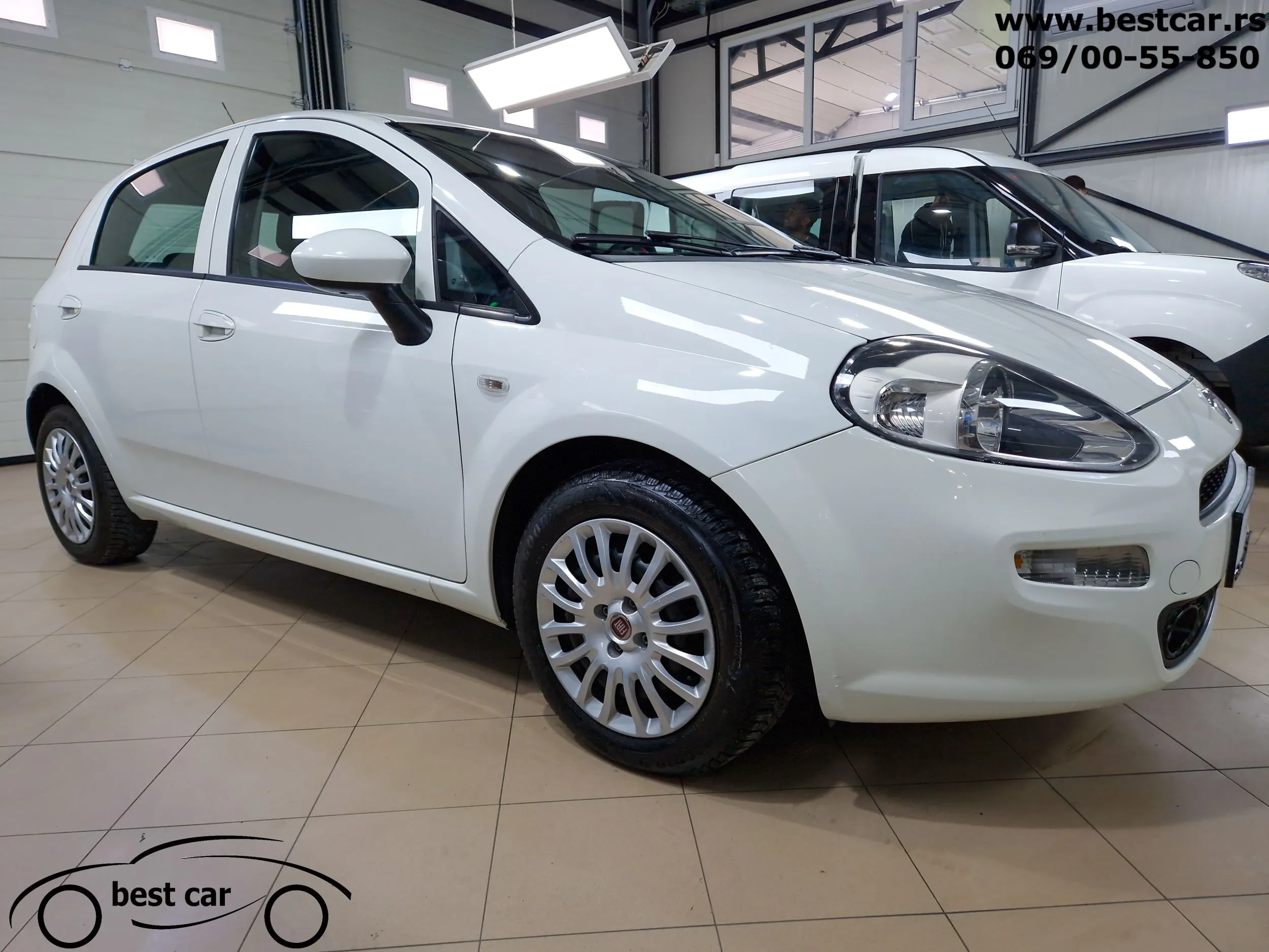Fiat Grande Punto 1.3 Mjt 4 Sedista N1 Image 2