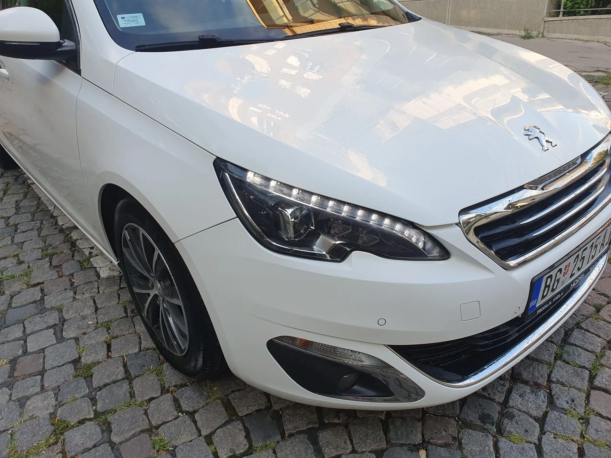 Peugeot 308 1.6 eHDI  ALLURE 92 KS Image 6