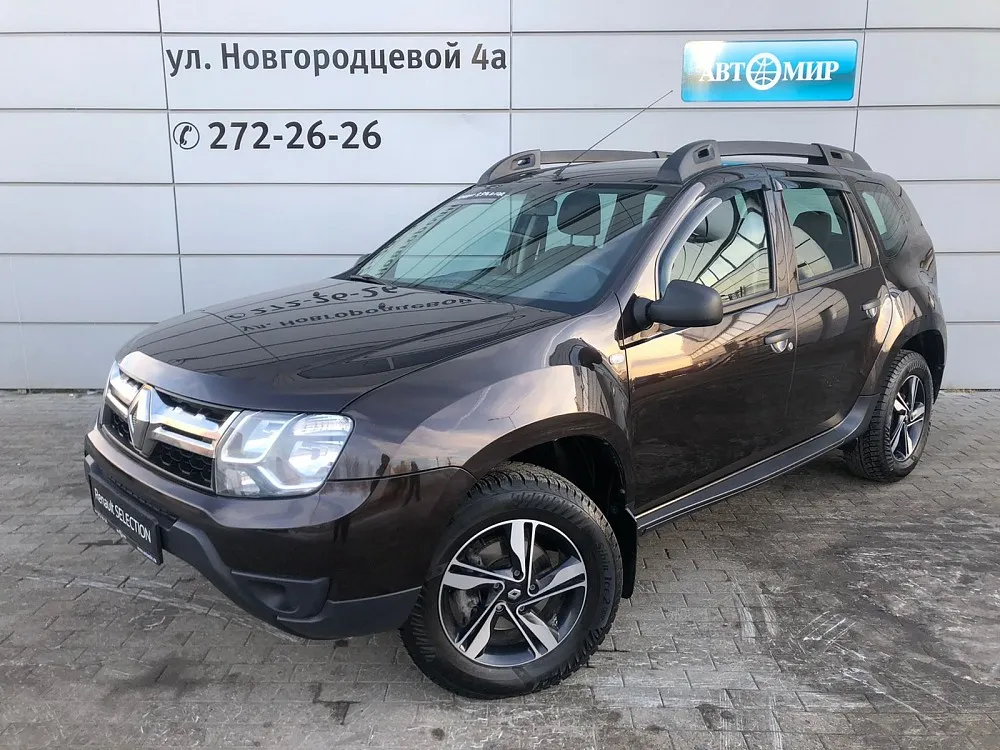 Renault Duster  Image 1