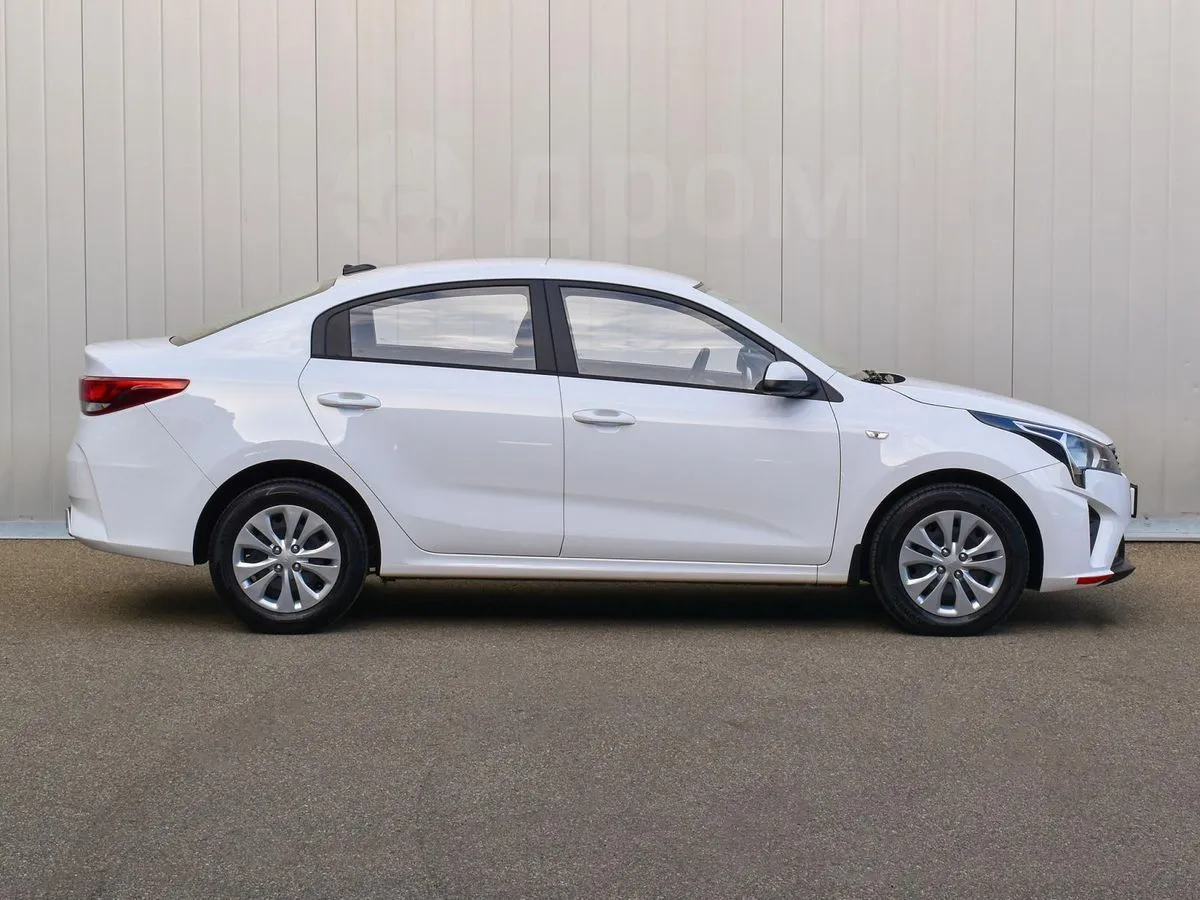 Kia Rio  Image 6