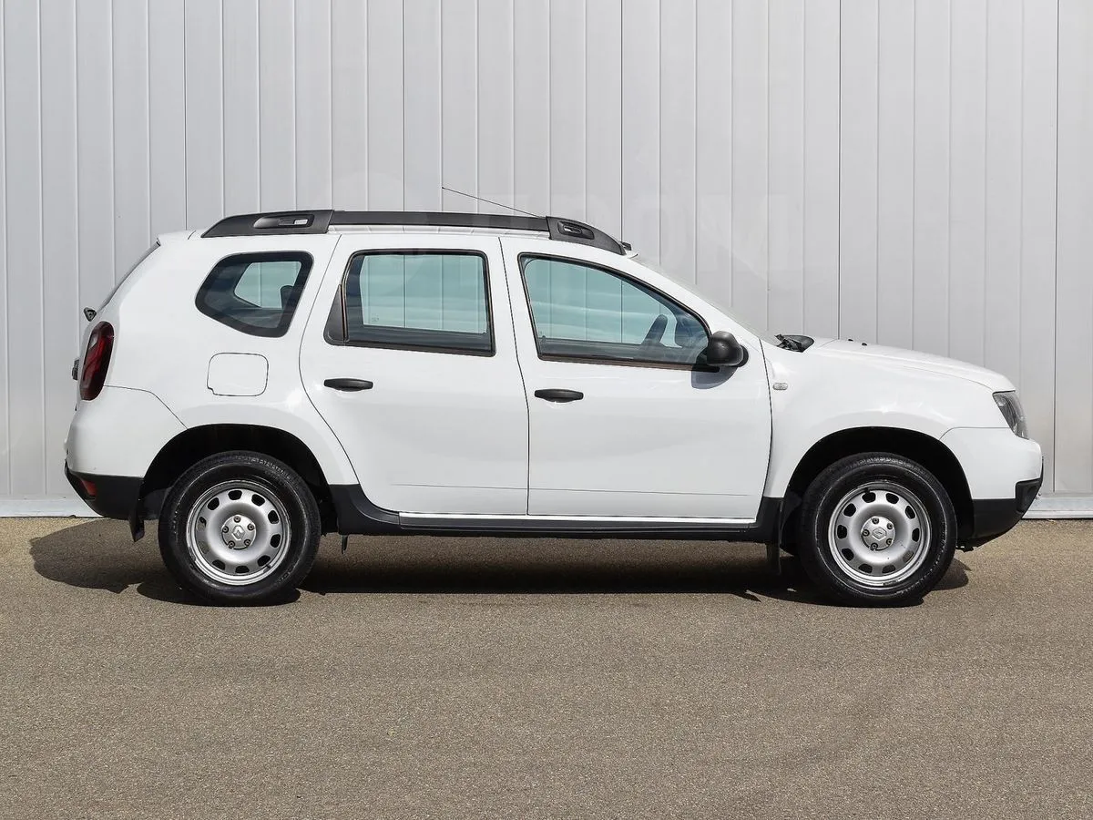 Renault Duster  Image 9