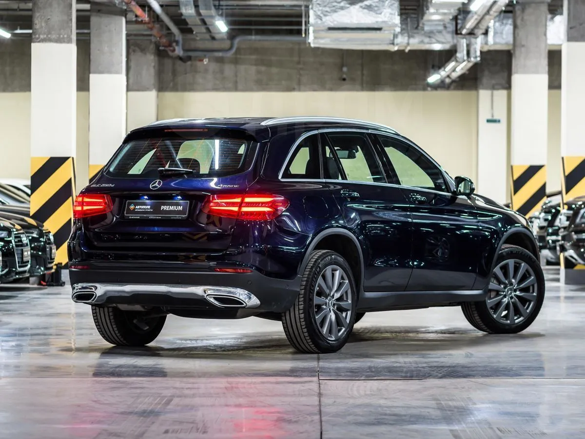 Mercedes-Benz GLC  Image 3