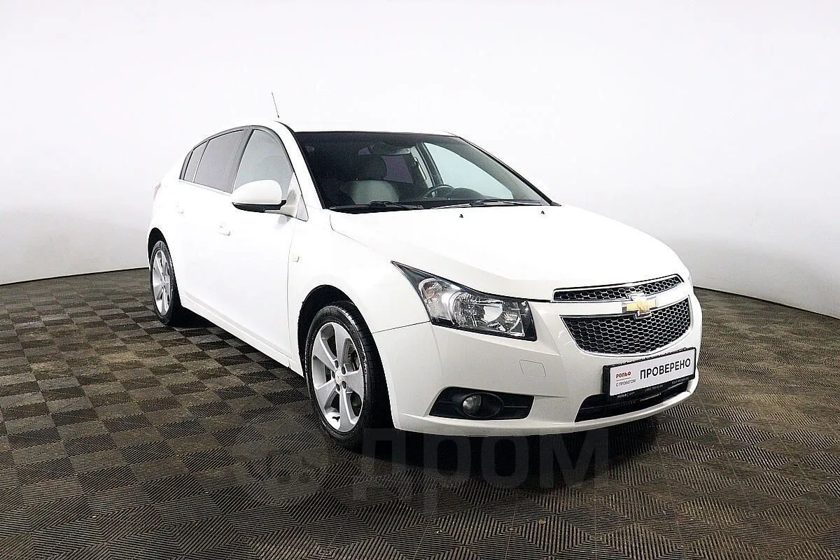 Chevrolet Cruze  Image 3