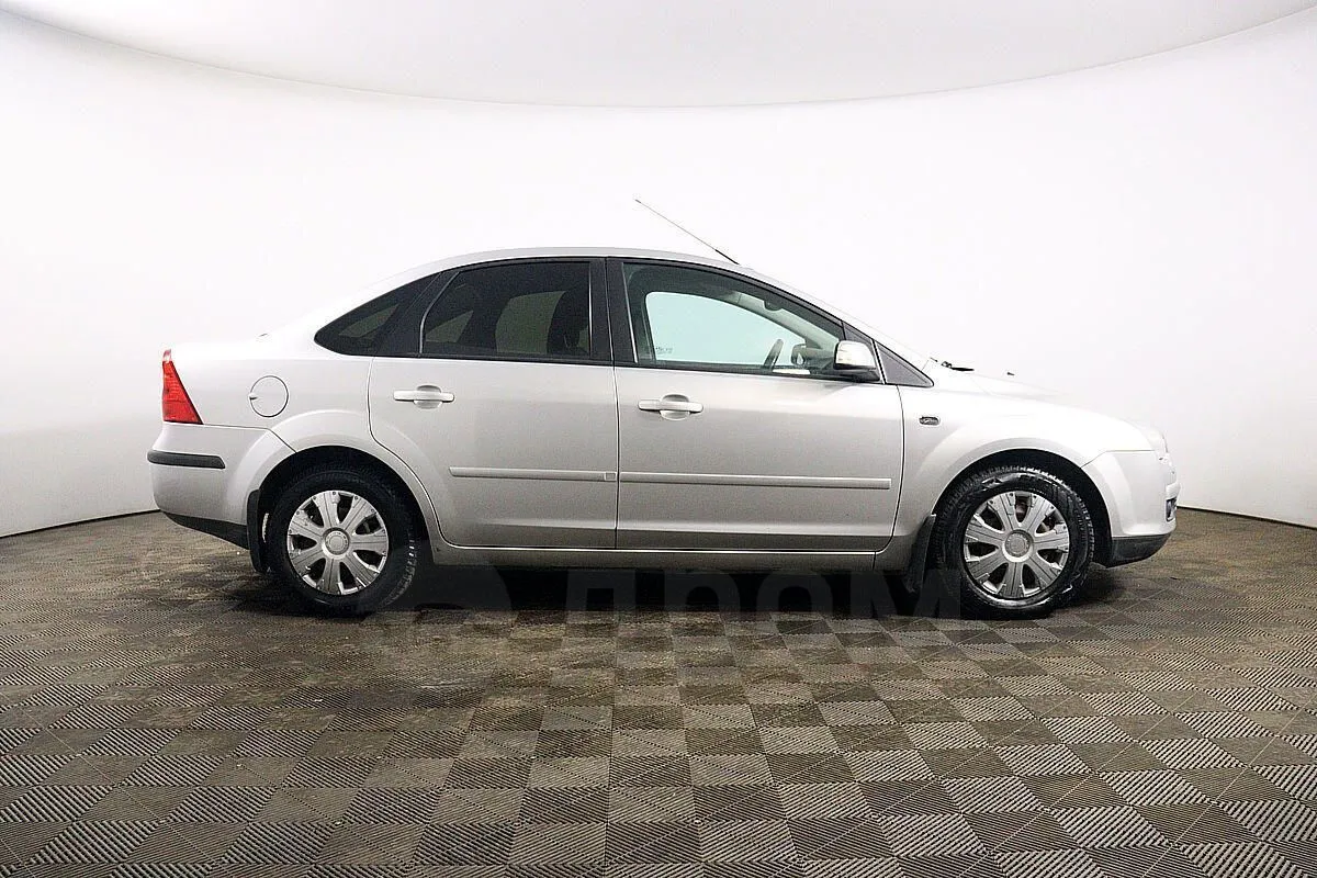 Ford Focus  Image 4