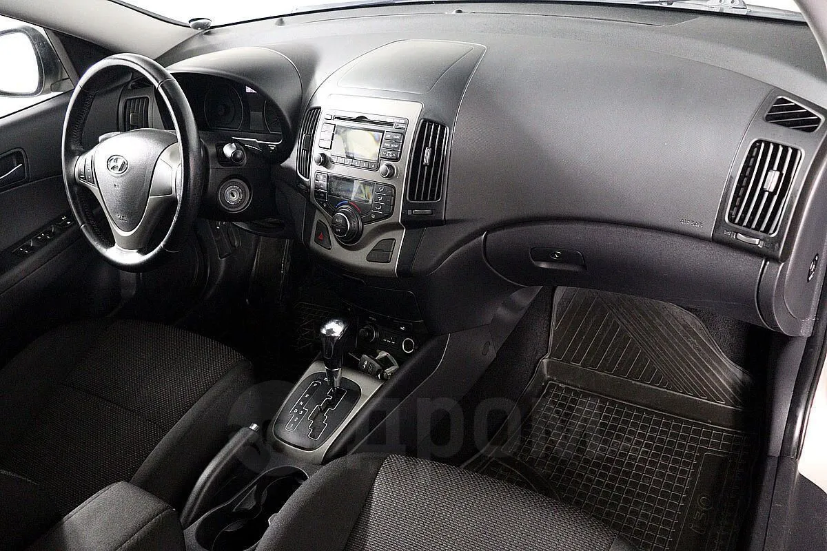 Hyundai i30  Image 10