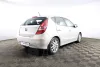 Hyundai i30  Thumbnail 5