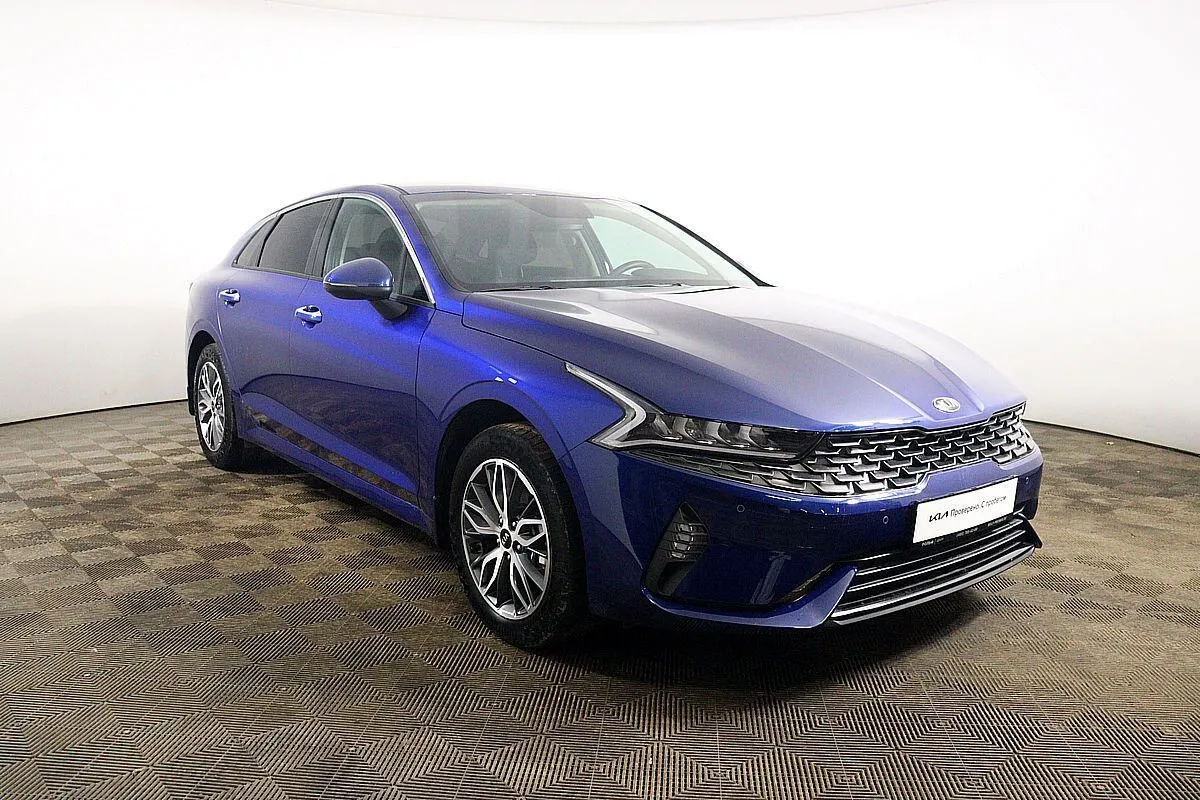 Kia K5  Image 3