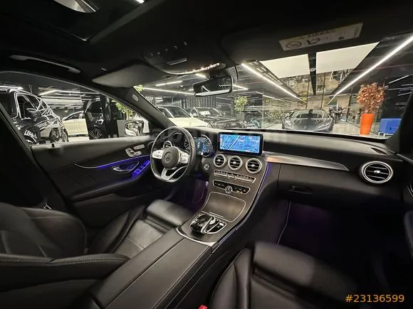 Mercedes-Benz C C 200 D AMG Image 10