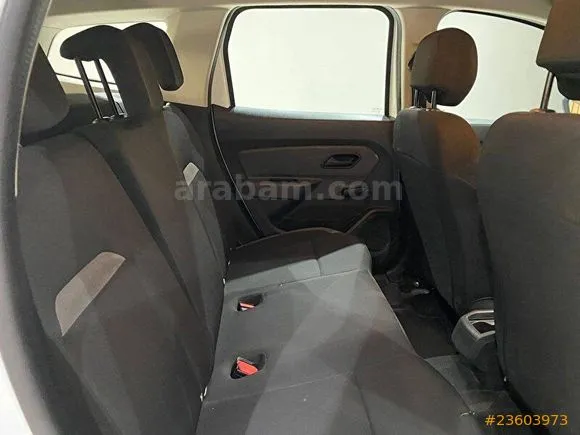 Dacia Duster 1.5 BlueDCI Comfort Image 9