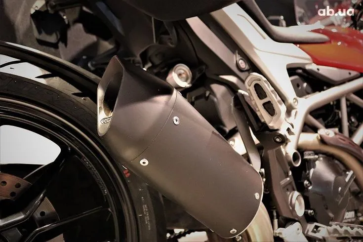 Ducati Hyperstrada  Image 2