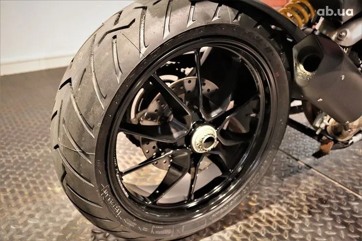 Ducati Hyperstrada  Image 6