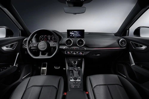 Interni Audi Q2